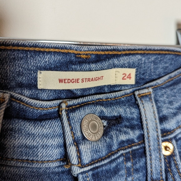 Levi's Wedgie Straight Jeans 24 x 28 - Picture 7 of 9